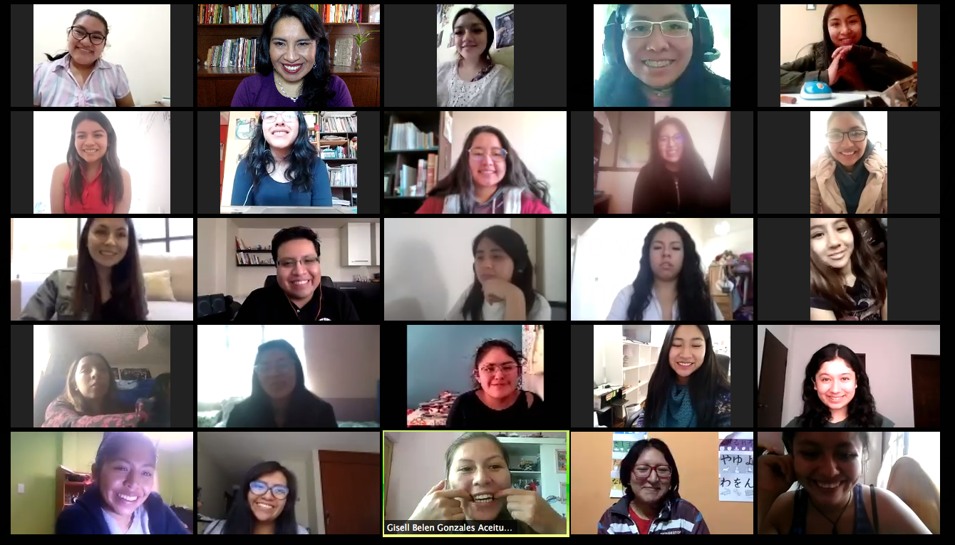 Mujeres 360: Jóvenes bolivianas inician programa de entrenamiento para generar grandes transformaciones tecnológicas