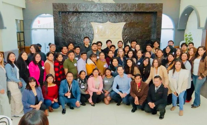 La Academia para Emprendedores Bolivia amplía su alcance y apuesta por el talento emprendedor de Oruro